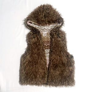Girls Sz M (10-12) Faux Fur / Knit Reversible Vest